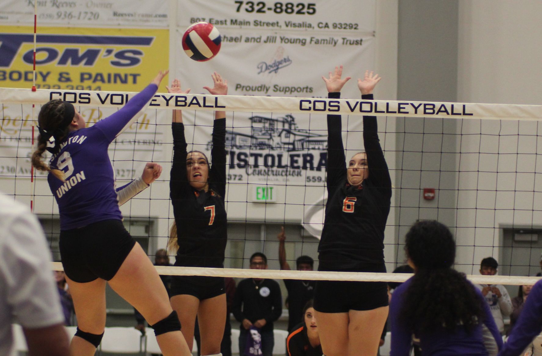 Selma falls short